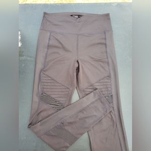 Danskin Now leggings